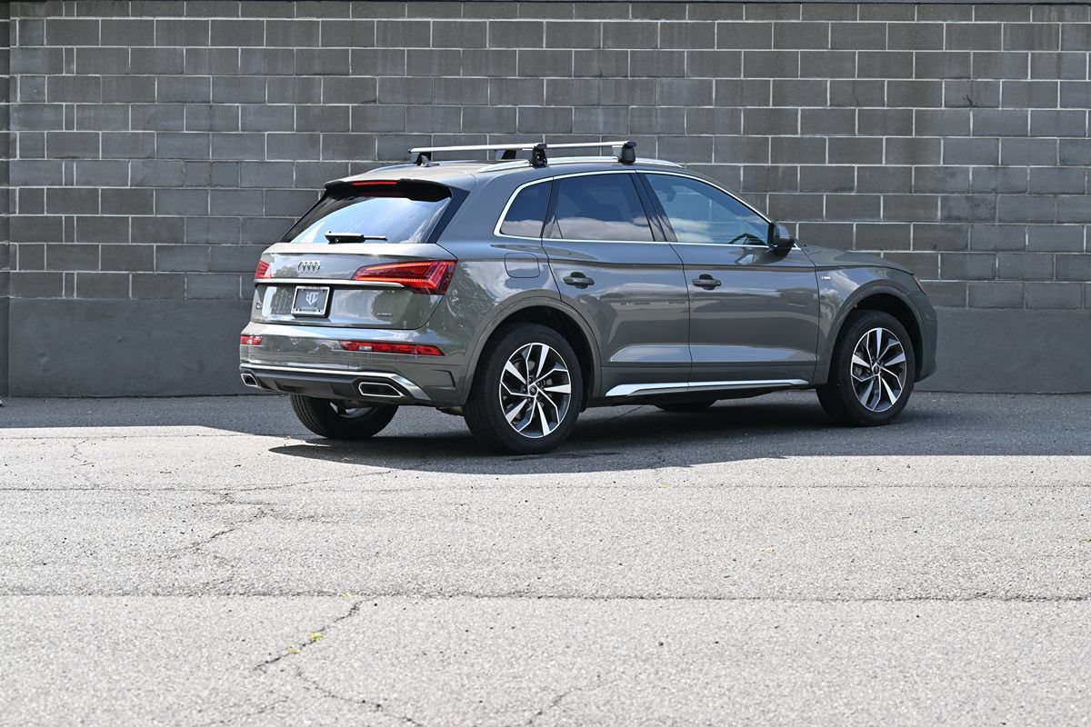 Used 2023 Audi Q5 2.0T Premium Plus AWD/4WD image 3