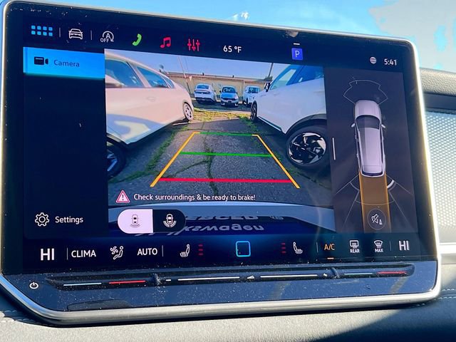 New 2026 Volkswagen Tiguan SE image 12