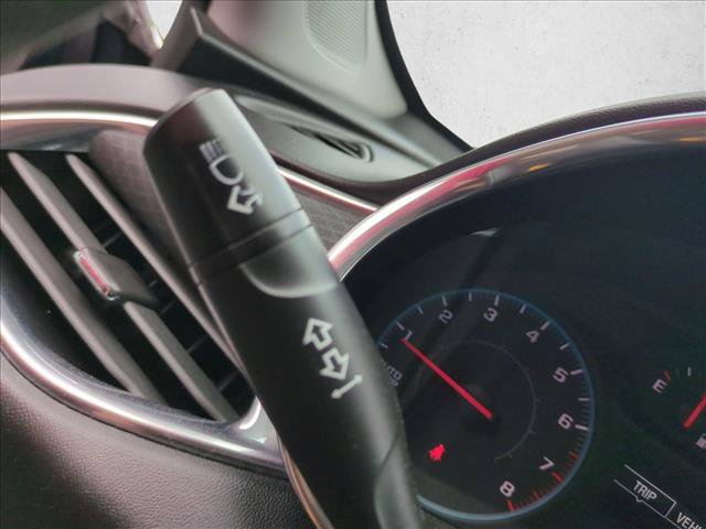 Used 2021 Chevrolet Malibu LT FWD image 12
