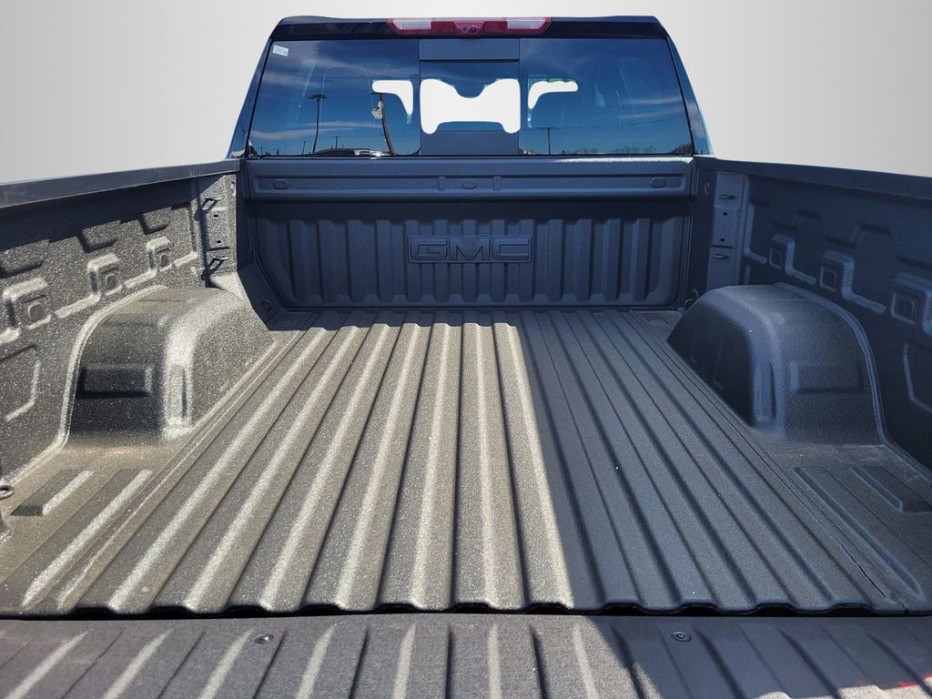 New 2026 GMC Sierra 1500 AT4X image 7