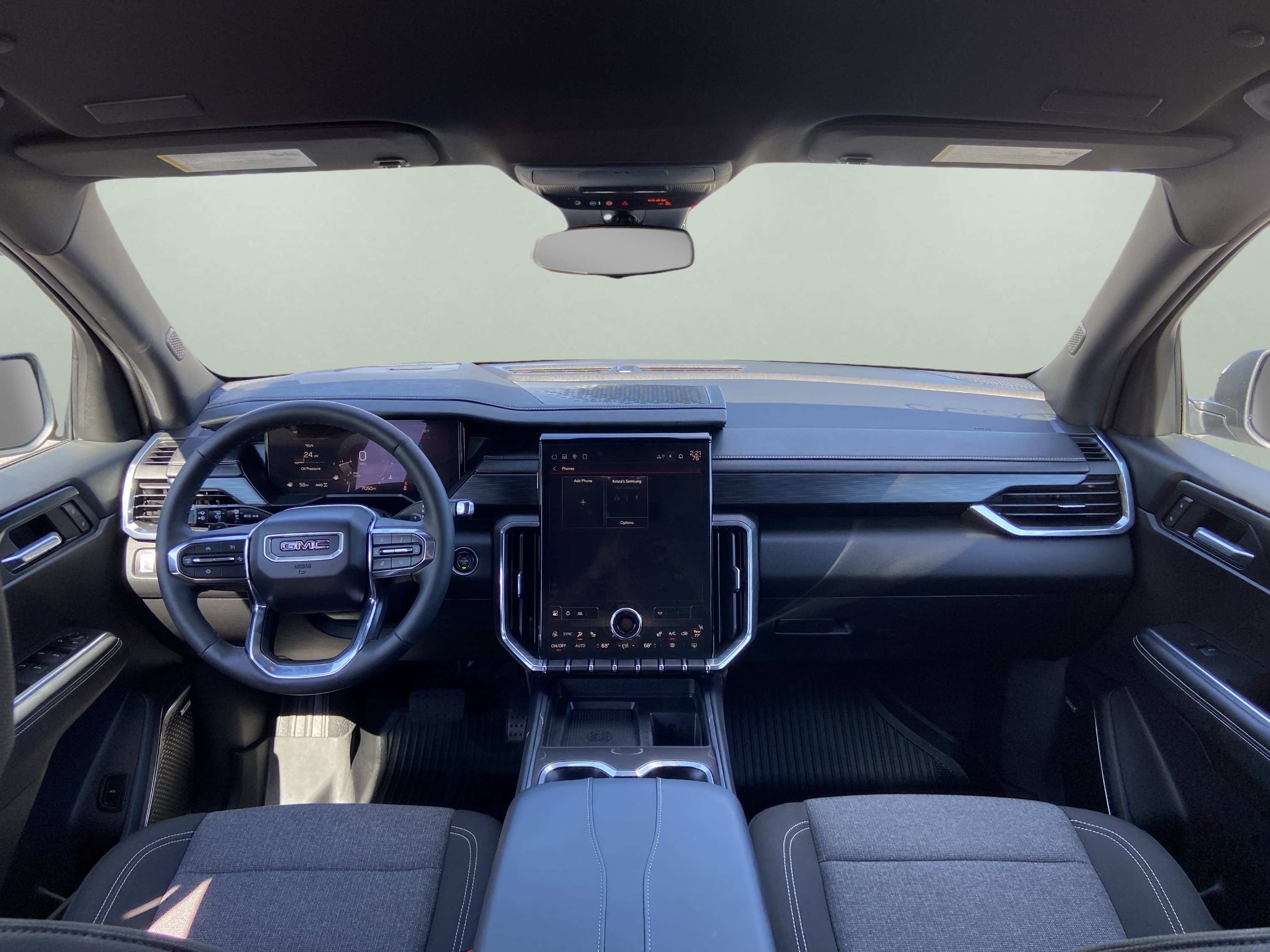 Used 2025 GMC Acadia Elevation w/ LPO, Floor Liner Package image 10