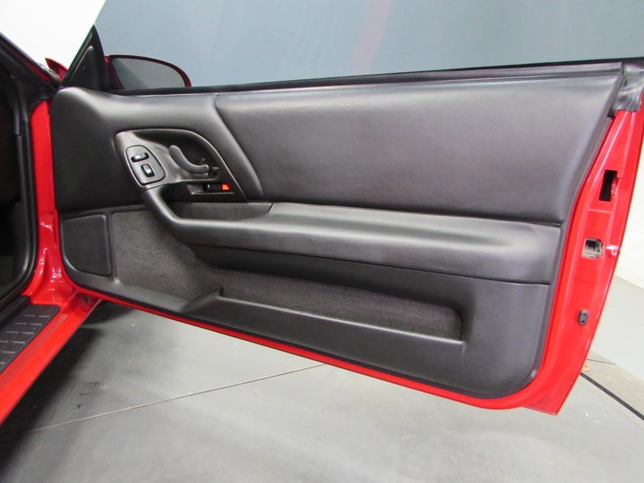 Used 2002 Chevrolet Camaro Z28 w/ SS Performance/Appearance Pkg image 15