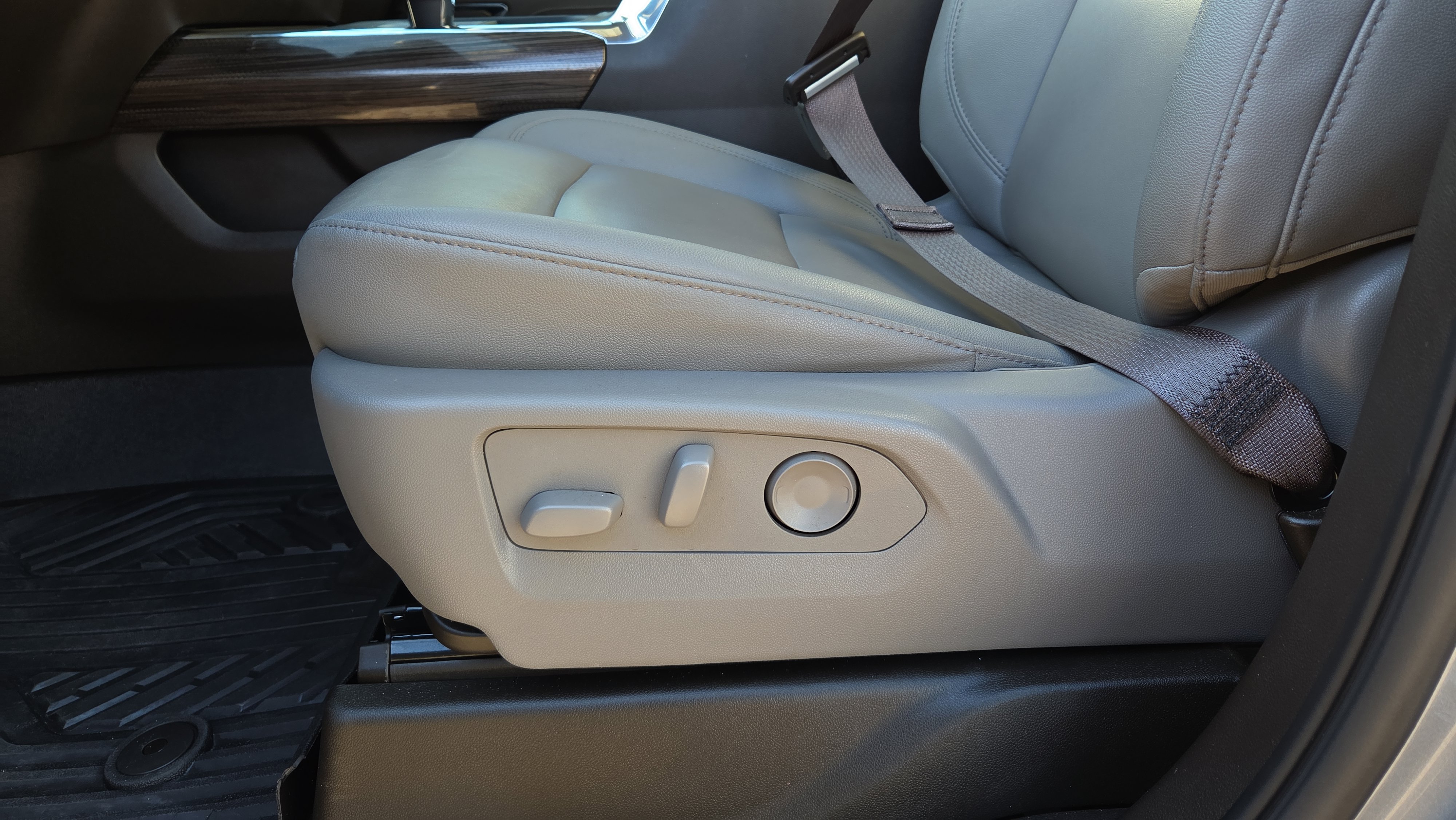 Used 2026 Chevrolet Silverado 1500 LT Trail Boss w/ Safety Package image 19