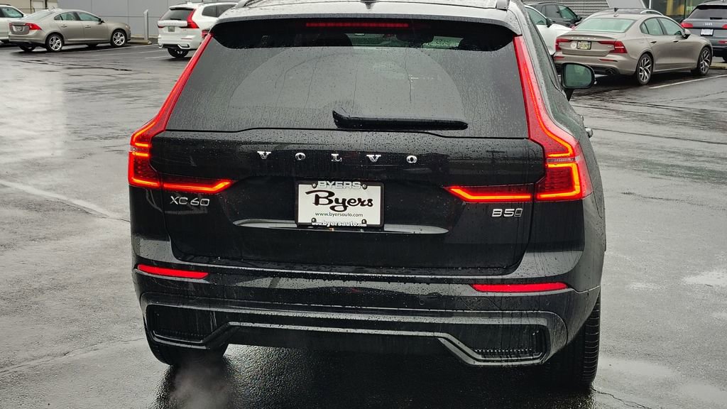 New 2026 Volvo XC60 B5 Ultra w/ Climate Package image 32