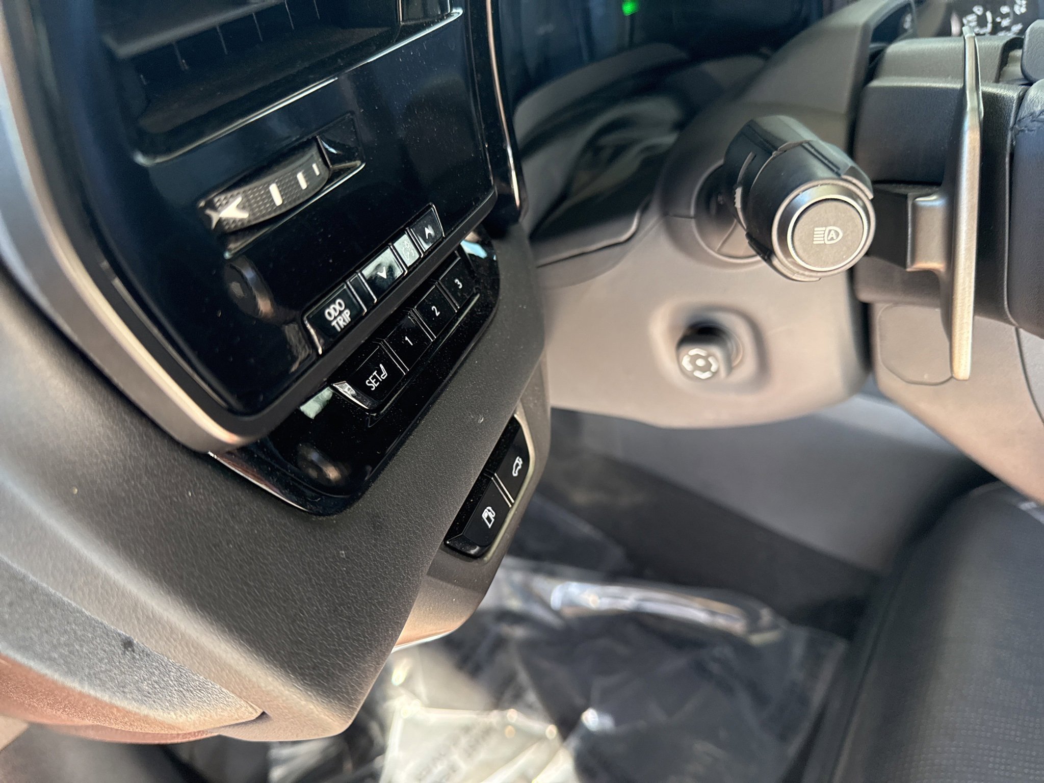 Used 2023 Lexus RX 350h image 14