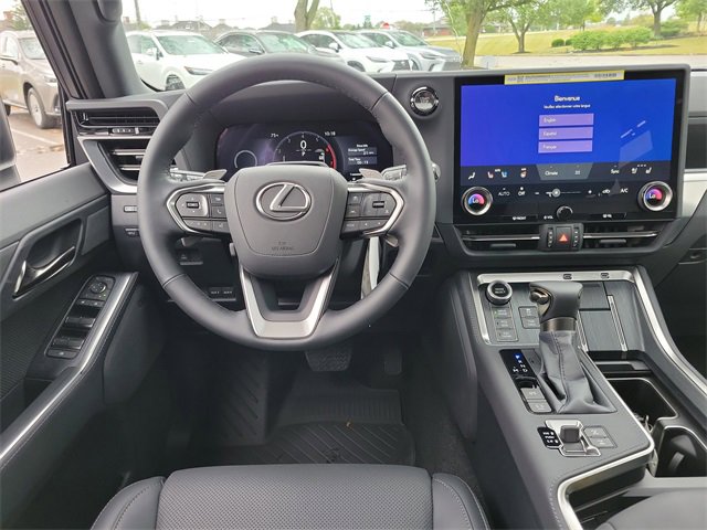 New 2025 Lexus GX 550 image 10