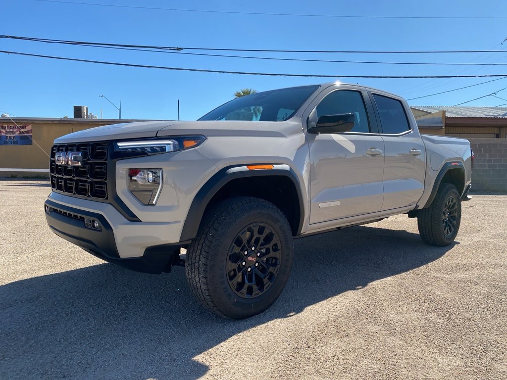 New 2026 GMC Canyon Elevation w/ Convenience Package image 2