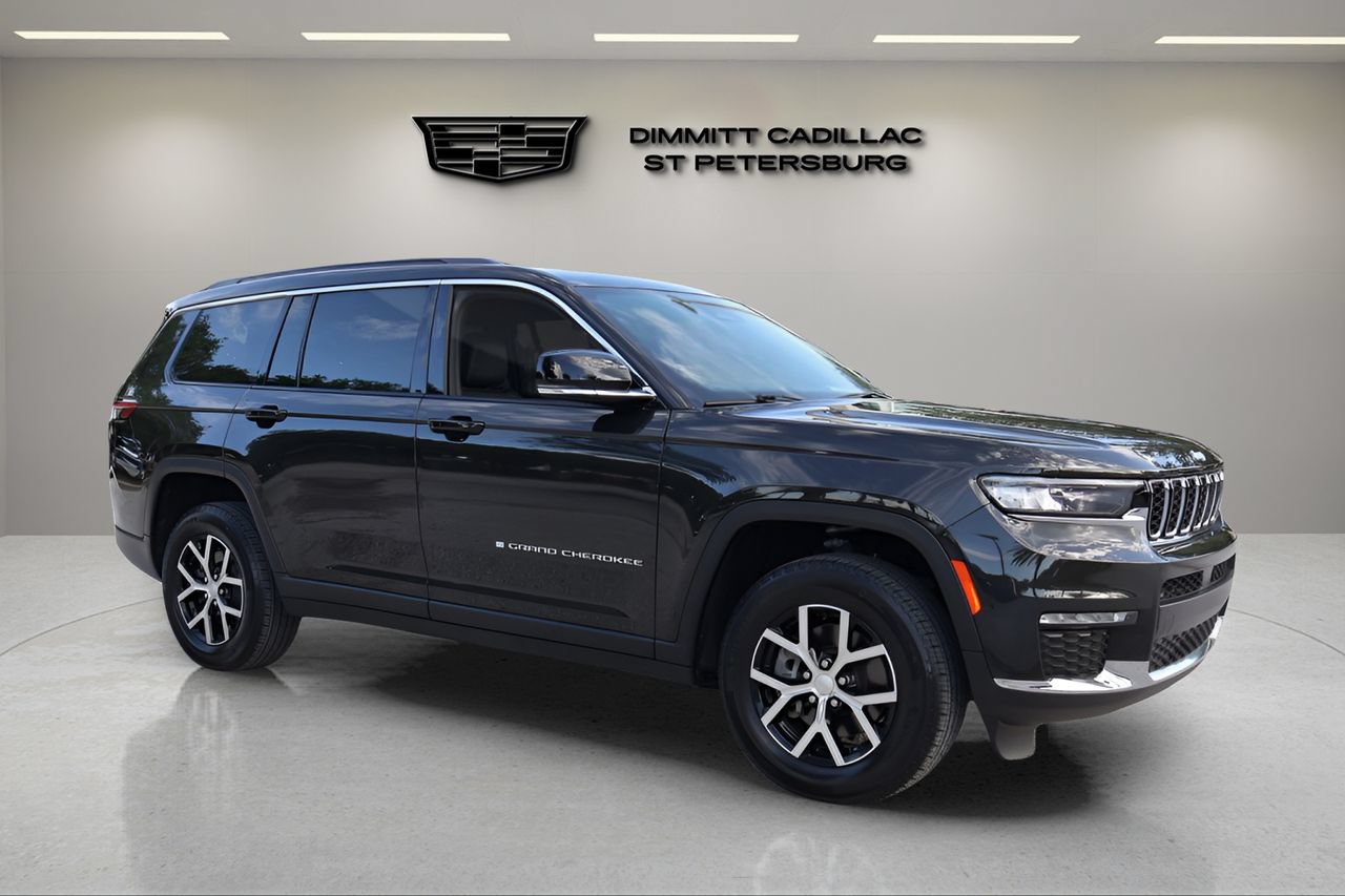 Used 2024 Jeep Grand Cherokee L Limited w/ Trailer Tow Package RWD image 7