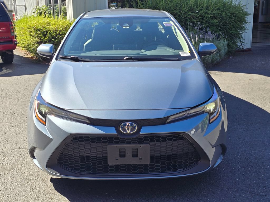 Used 2022 Toyota Corolla LE w/ Premium Interior Package FWD image 2