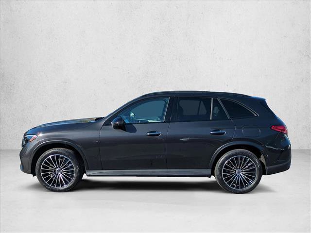 Used 2025 Mercedes-Benz GLC 350e 4MATIC image 9