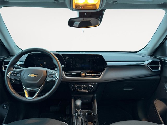 Used 2025 Chevrolet TrailBlazer LT w/ Convenience Package image 10