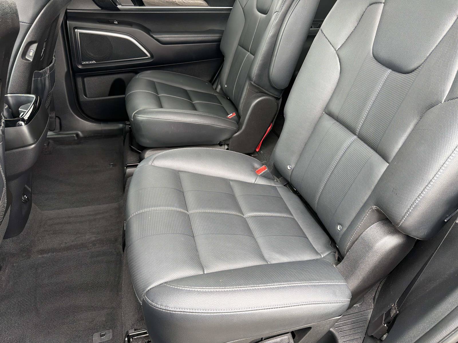 Used 2022 Kia Telluride SX FWD image 20