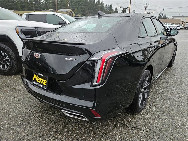 Used 2025 Cadillac CT4 Sport image 4