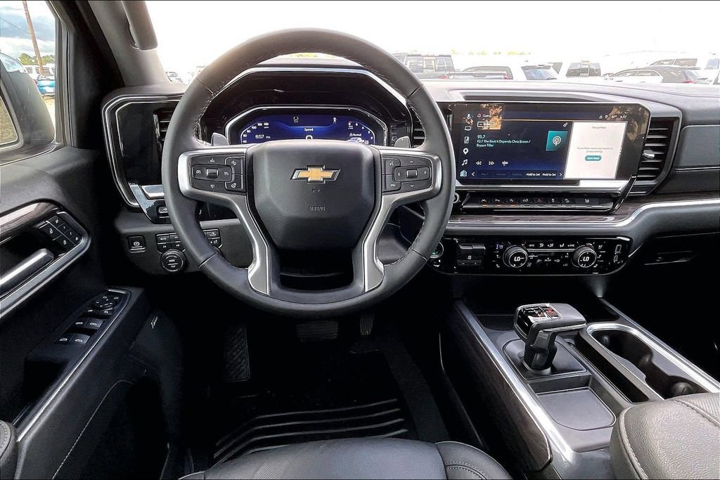 Used 2024 Chevrolet Silverado 1500 LTZ w/ LTZ Premium Texas Edition AWD/4WD image 8