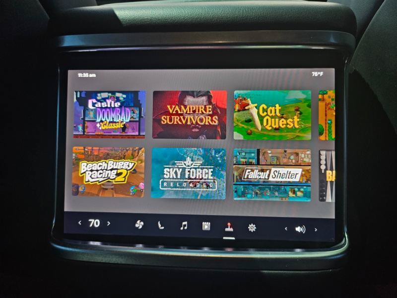 Used 2023 Tesla Model X AWD/4WD image 68