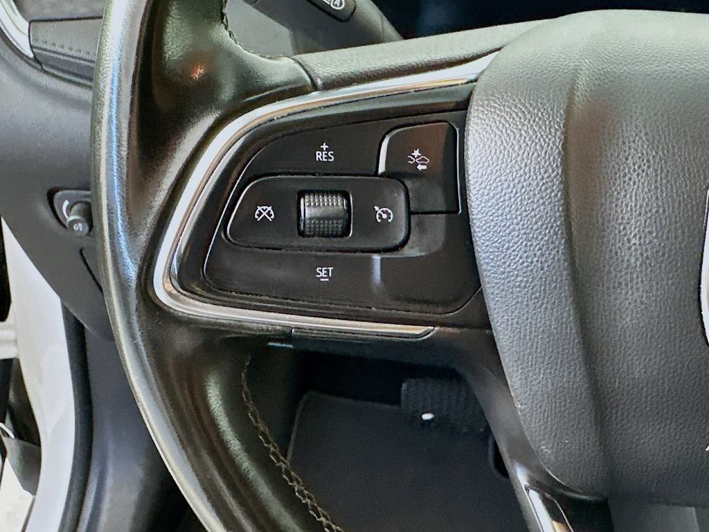Used 2024 Buick Encore GX Preferred FWD image 22