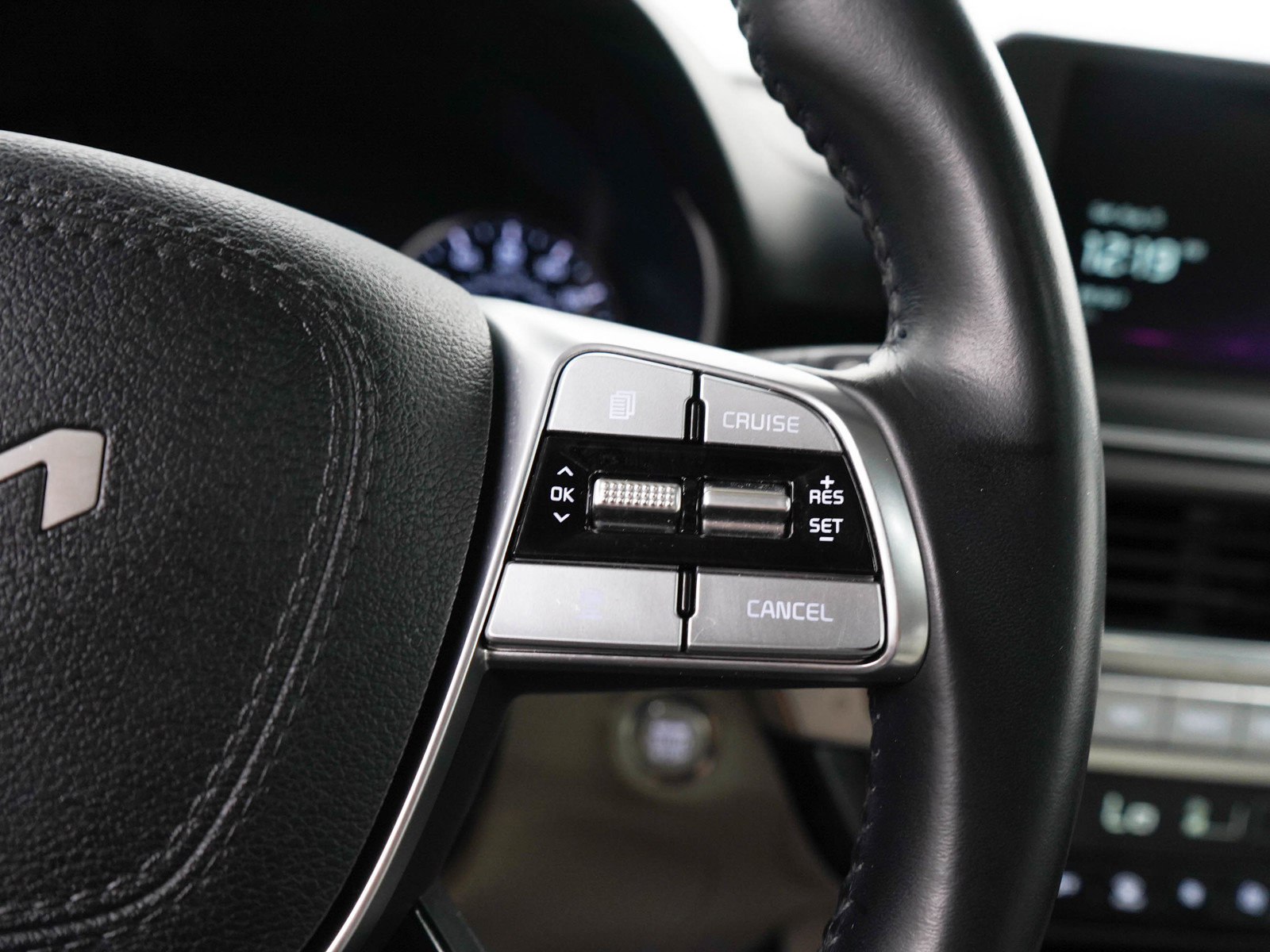 Used 2022 Kia Telluride S AWD/4WD image 27