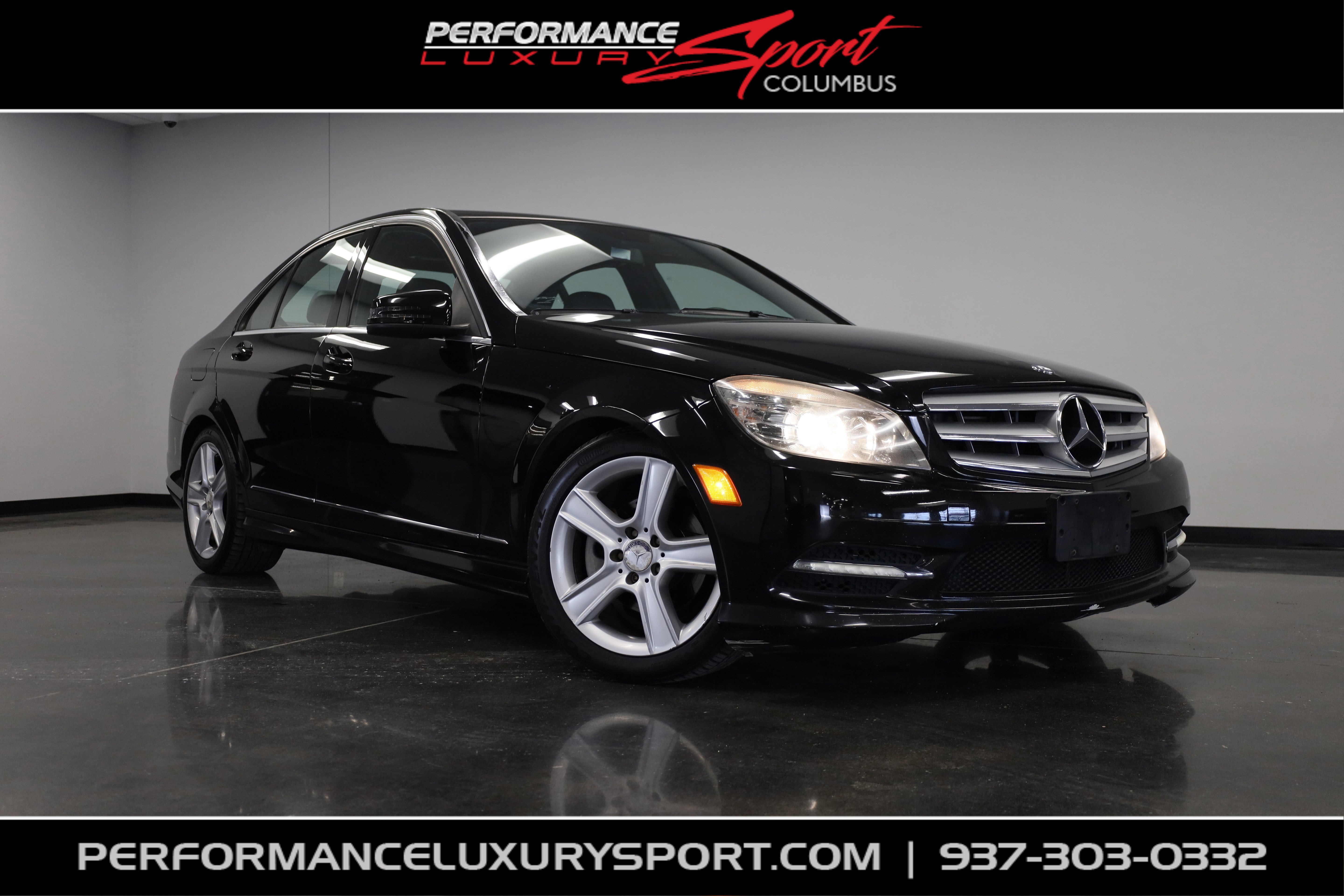 Used 2011 Mercedes-Benz C 300 4MATIC Sedan image 1
