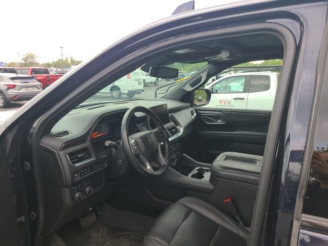 Certified 2024 Chevrolet Tahoe Z71 w/ Luxury Package AWD/4WD image 9