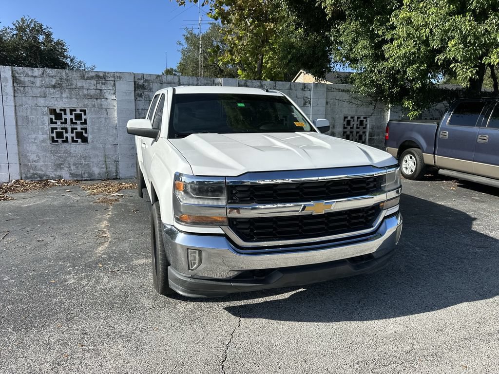 Used 2016 Chevrolet Silverado 1500 LT w/ All Star Edition AWD/4WD image 4