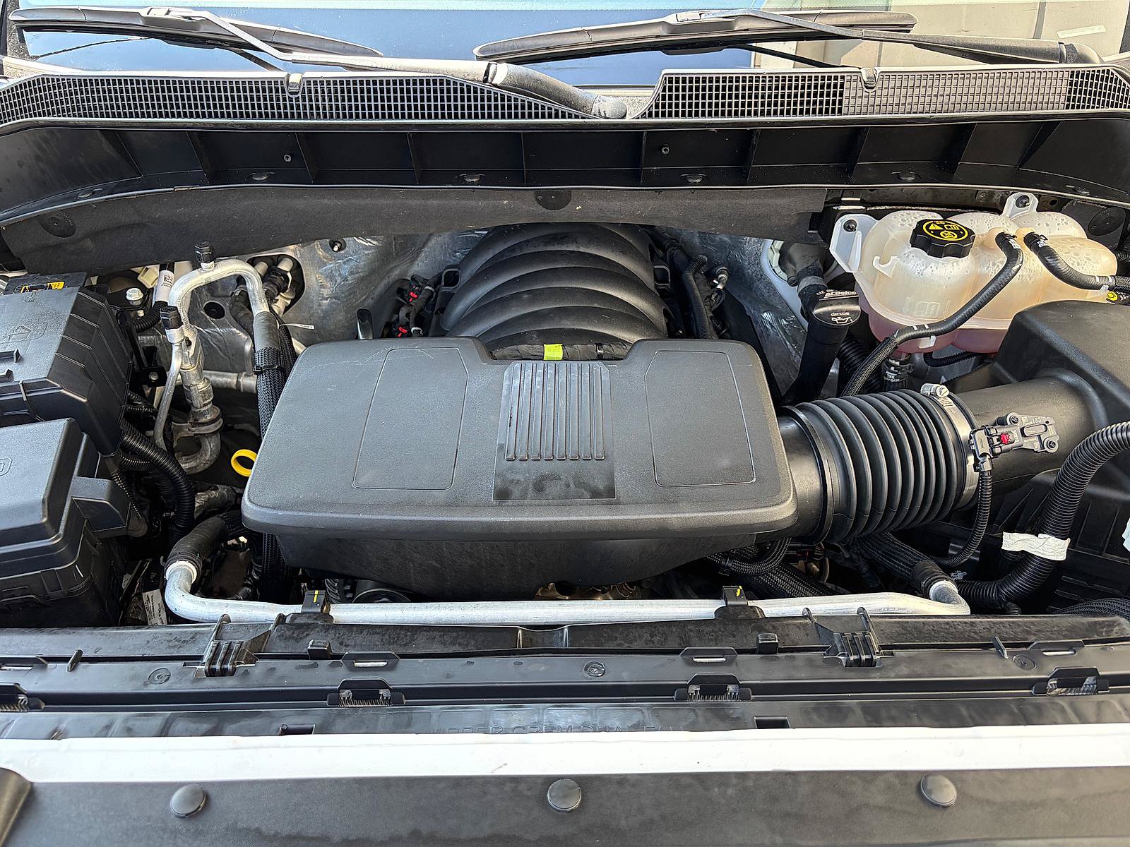 Used 2023 Chevrolet Silverado 1500 LTZ AWD/4WD image 9