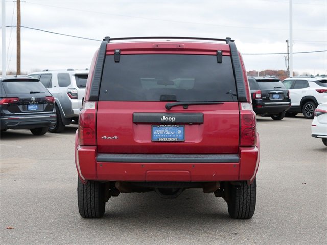 Used 2010 Jeep Commander Sport image 6