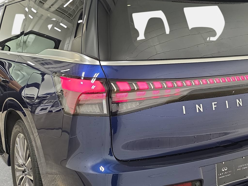 Certified 2025 INFINITI QX80 Sensory AWD/4WD image 31