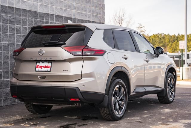 Used 2026 Nissan Rogue SV image 6