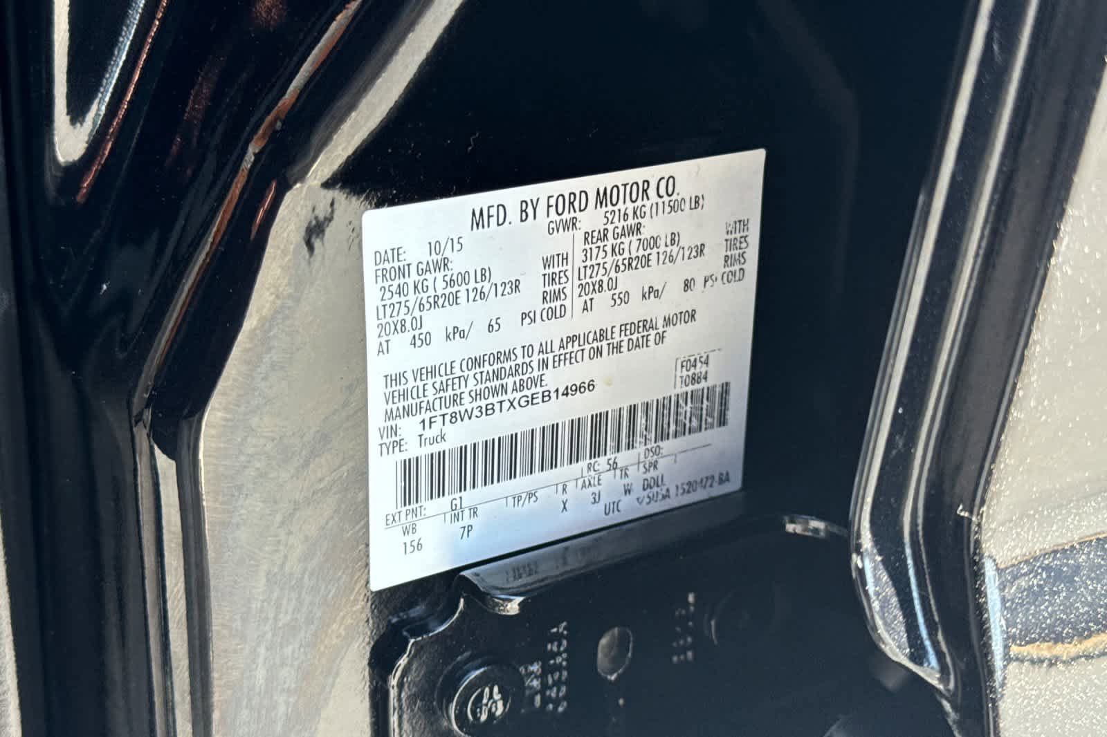 Used 2016 Ford F350 Platinum w/ FX4 Off-Road Package AWD/4WD image 27