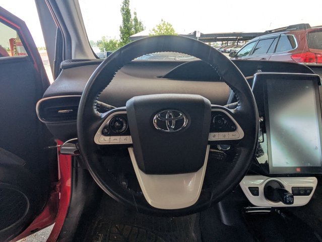 Used 2019 Toyota Prius Prime Advanced FWD image 17