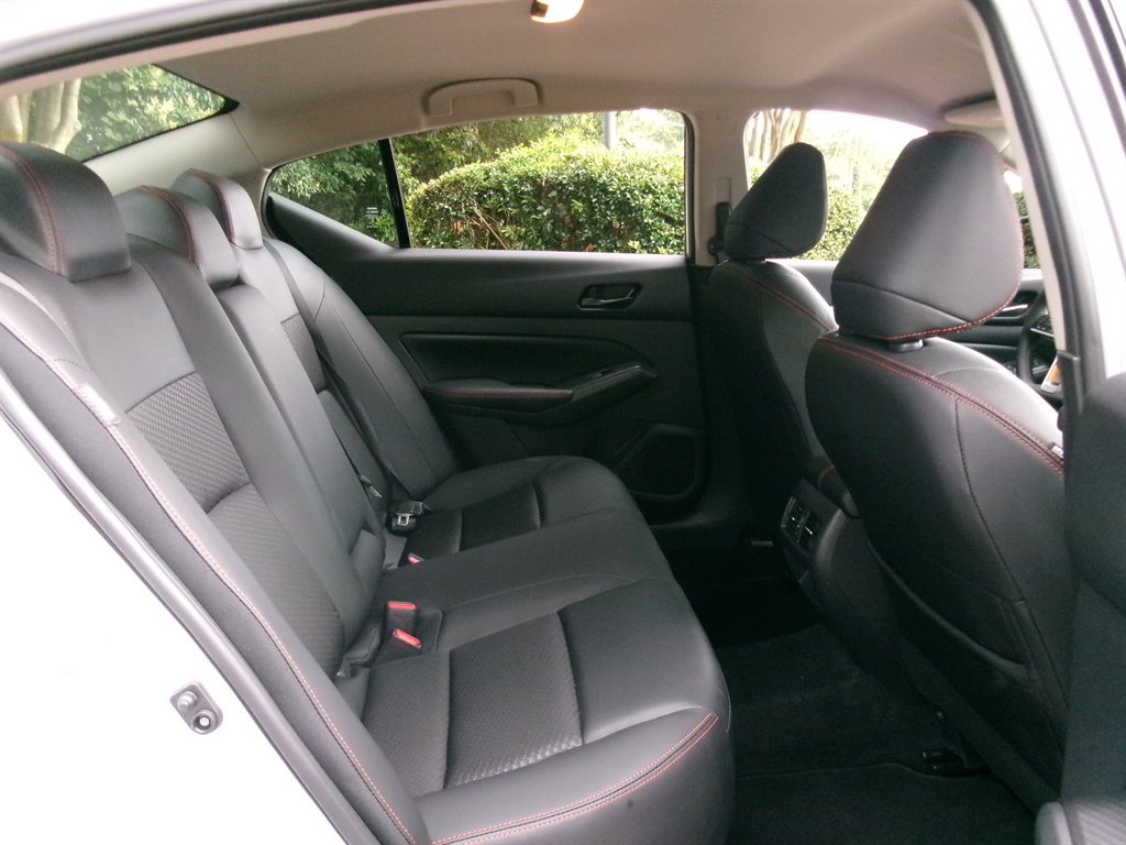 Used 2026 Nissan Altima 2.5 SR FWD image 25