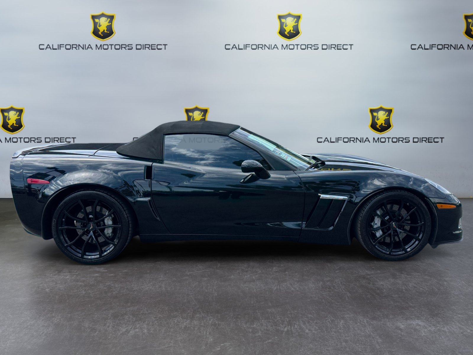 Used 2011 Chevrolet Corvette Grand Sport w/ Preferred Equipment Group RWD image 6