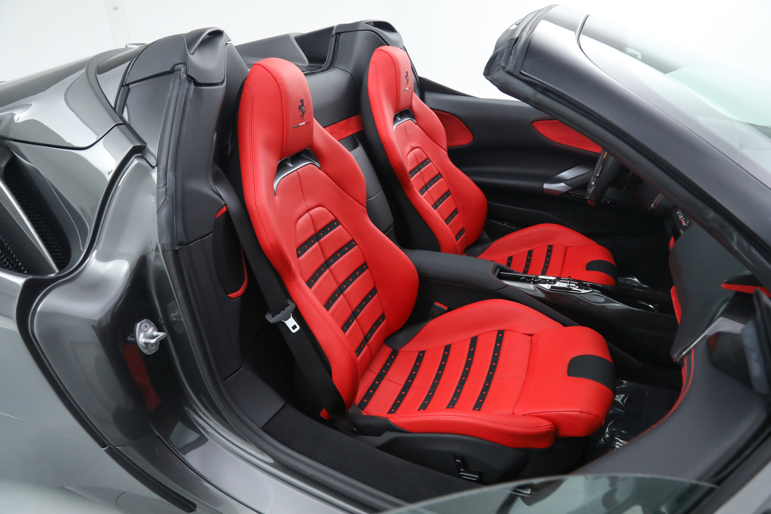 Used 2025 Ferrari SF90 Spider AWD/4WD image 23