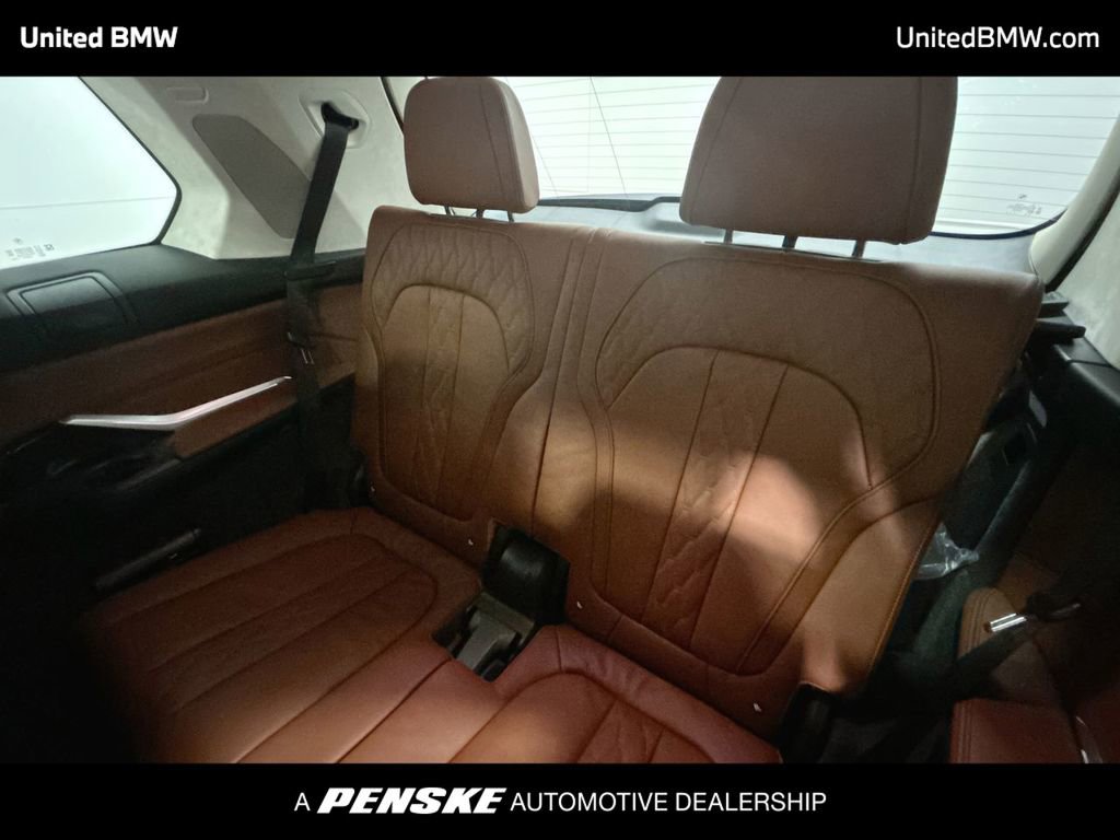 New 2026 BMW ALPINA XB7 image 22