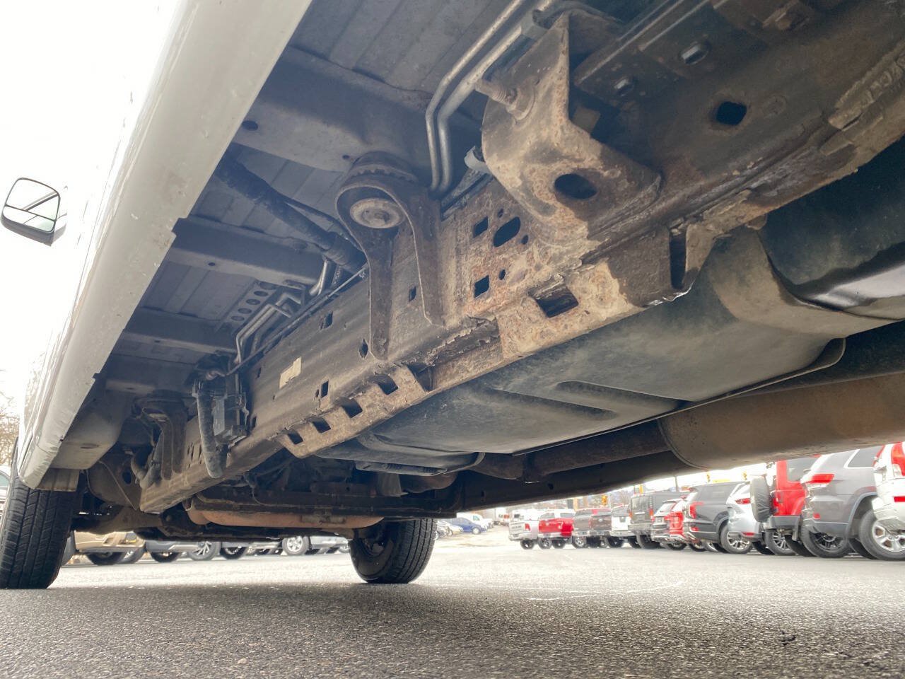Used 2018 Chevrolet Express 3500 LS RWD image 31
