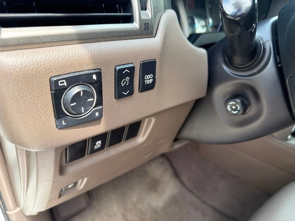 Used 2017 Lexus GX 460 w/ Navigation Package AWD/4WD image 18