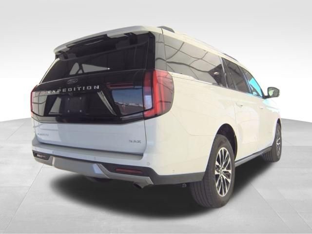 Used 2025 Ford Expedition Max Platinum AWD/4WD image 7