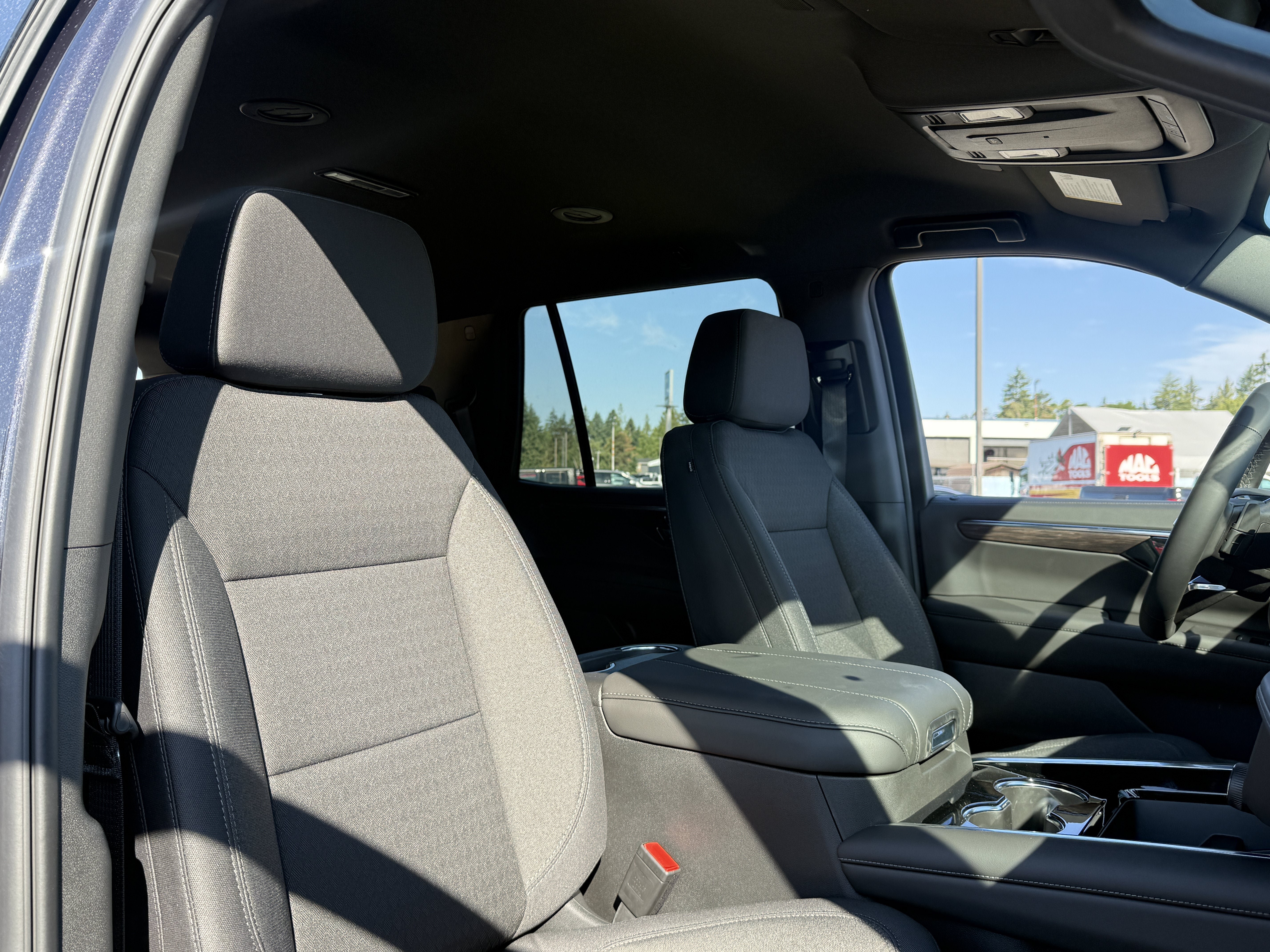 New 2026 Chevrolet Tahoe LS w/ LPO, Dark Essentials Package AWD/4WD image 22