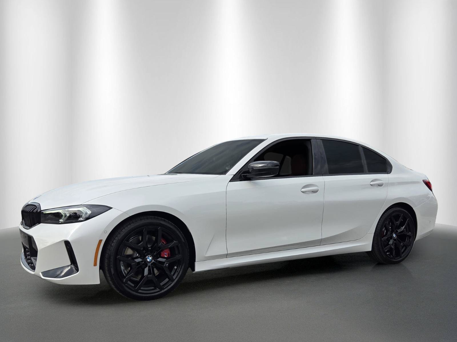 New 2026 BMW 330i Sedan w/ M Sport Package RWD image 3