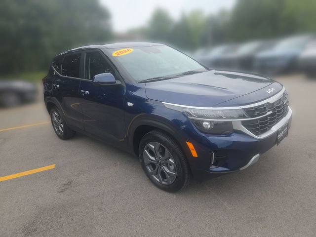 Certified 2026 Kia Seltos LX AWD/4WD image 9