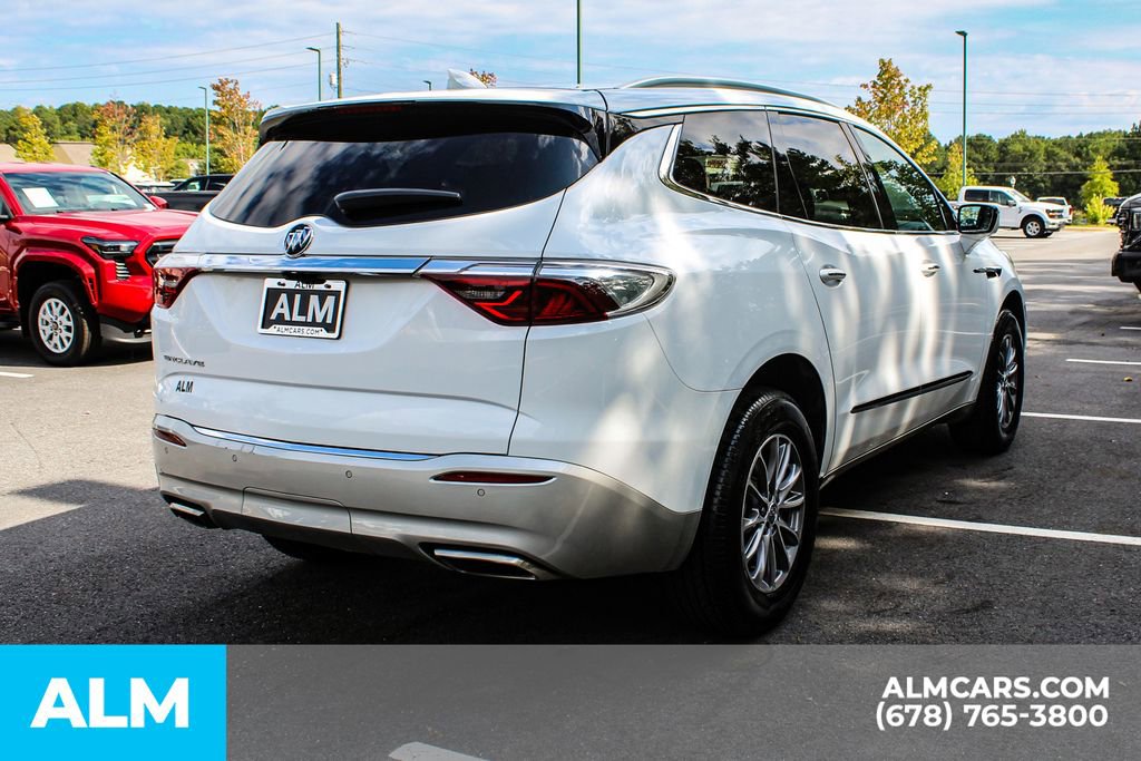Used 2024 Buick Enclave Premium image 6