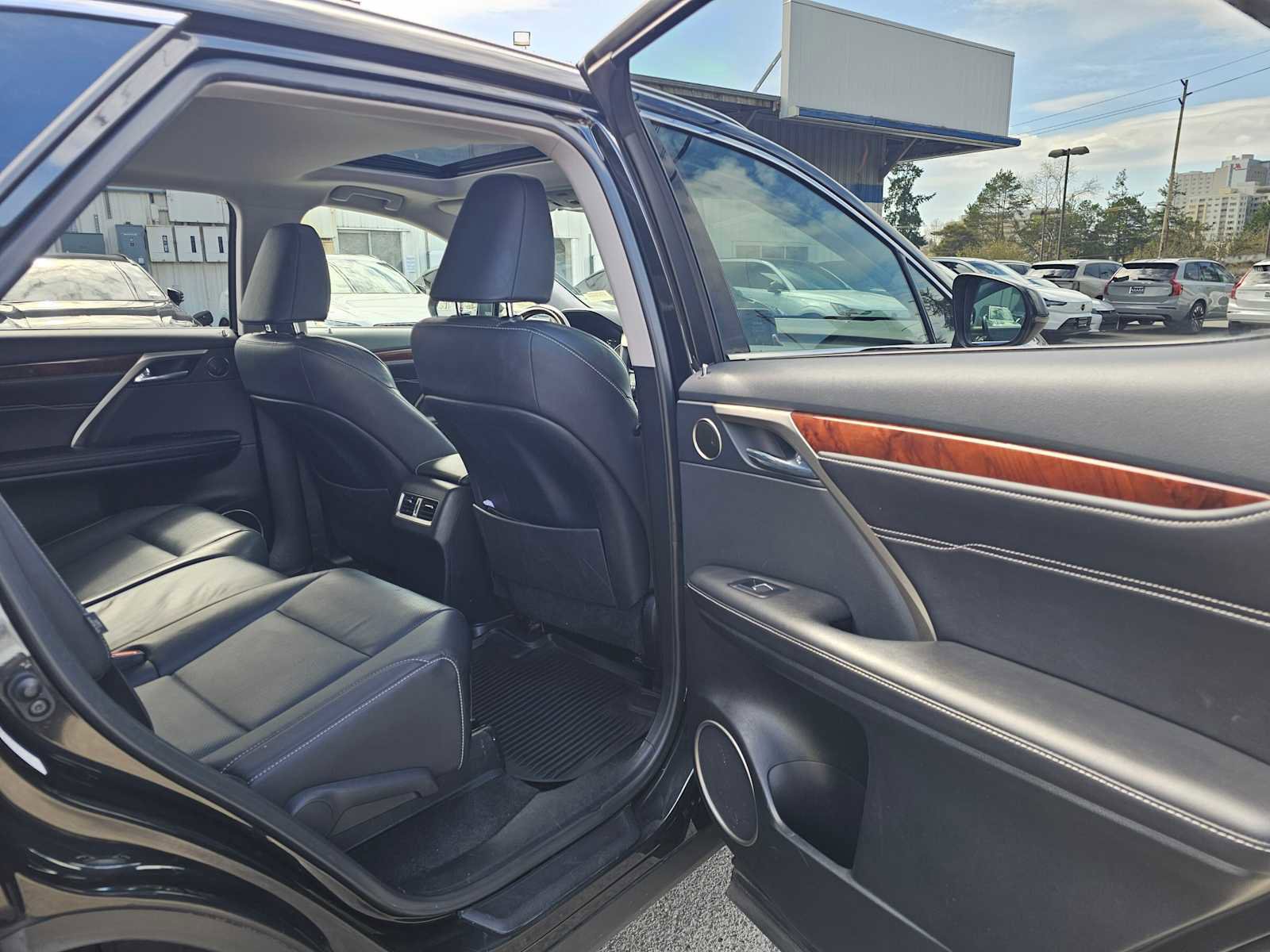 Used 2018 Lexus RX 350L AWD image 12