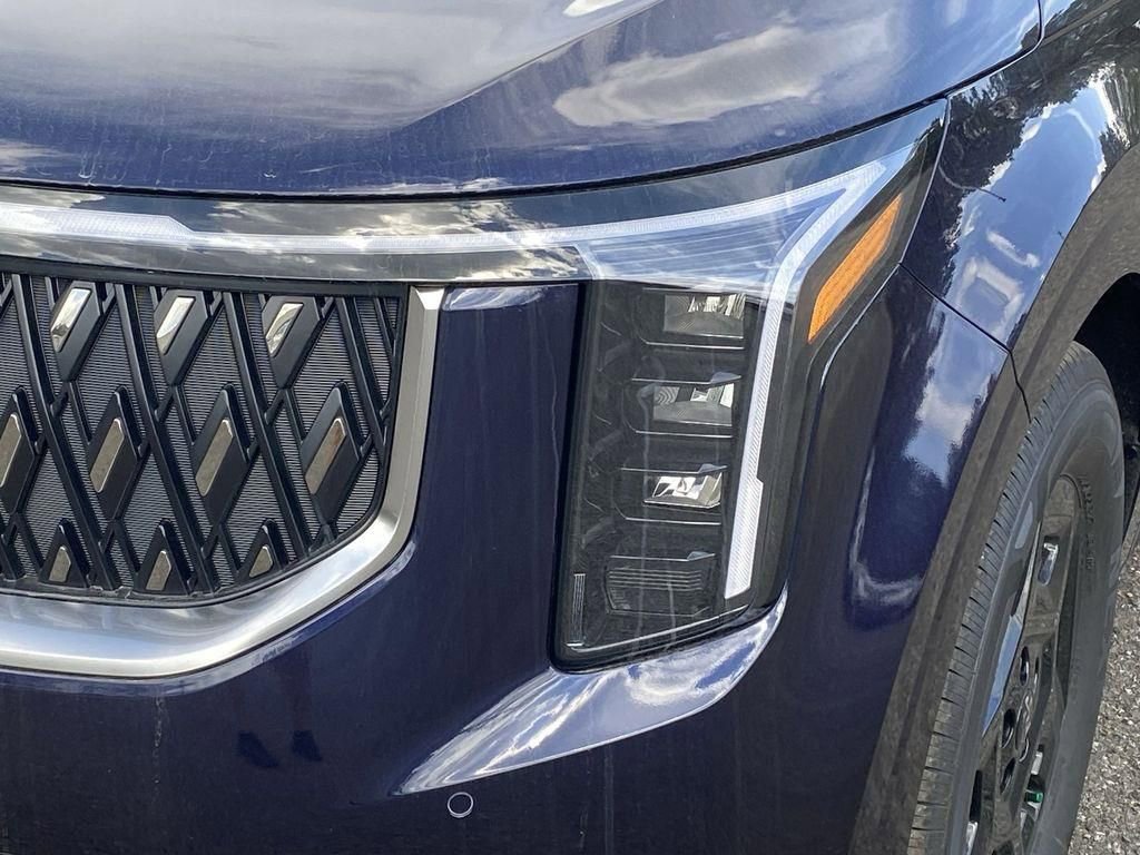 New 2026 Kia Carnival FWD image 29