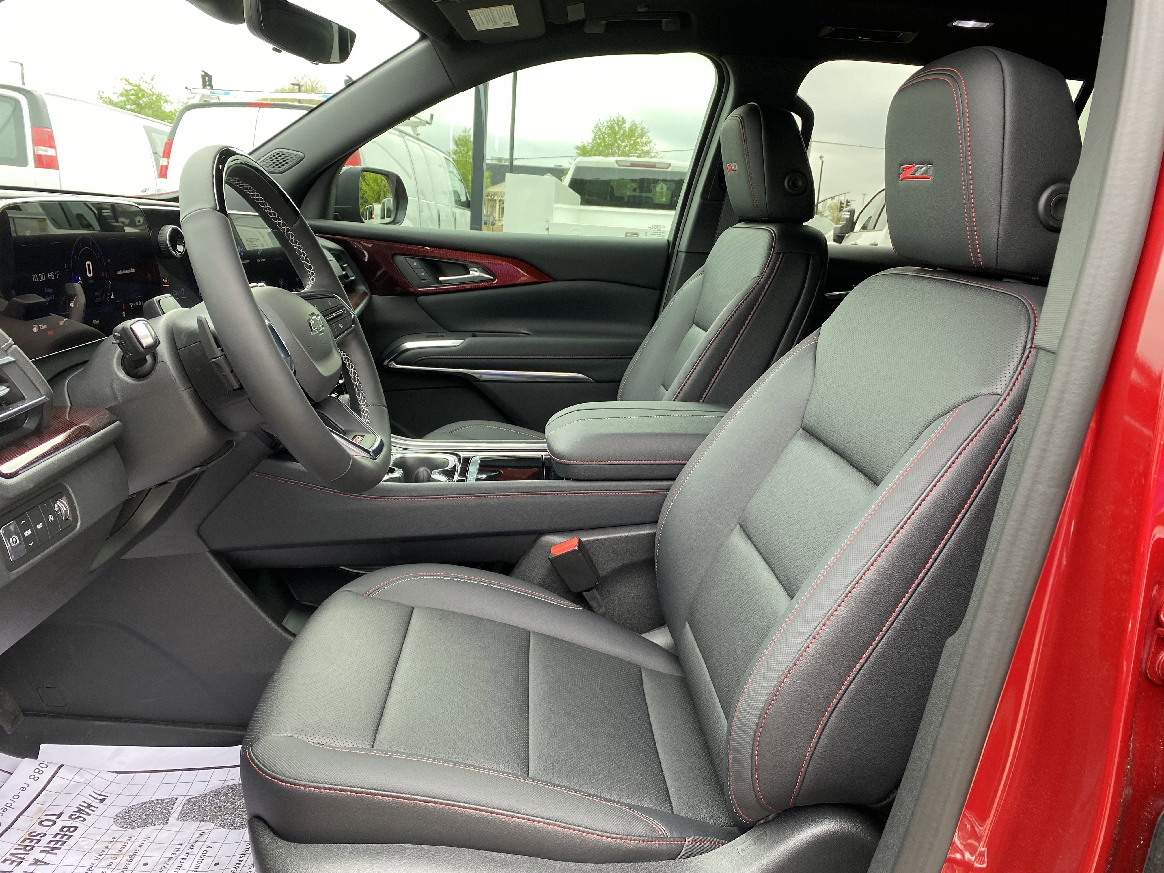 New 2026 Chevrolet Traverse Z71 image 16