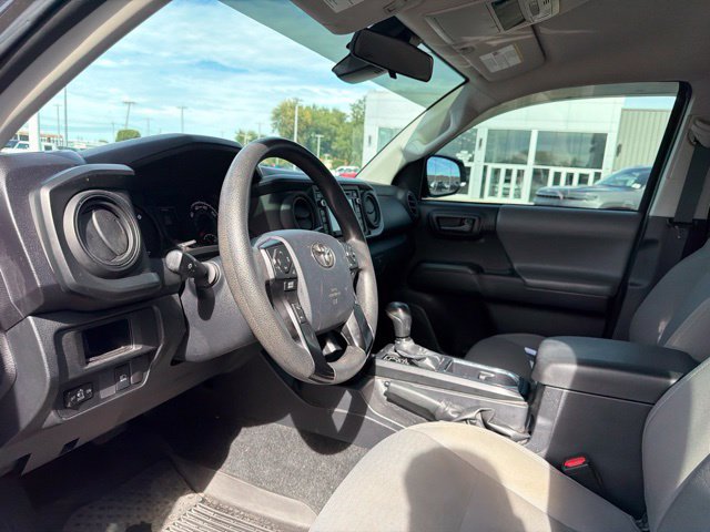 Used 2019 Toyota Tacoma SR w/ SR Convenience Package AWD/4WD image 14