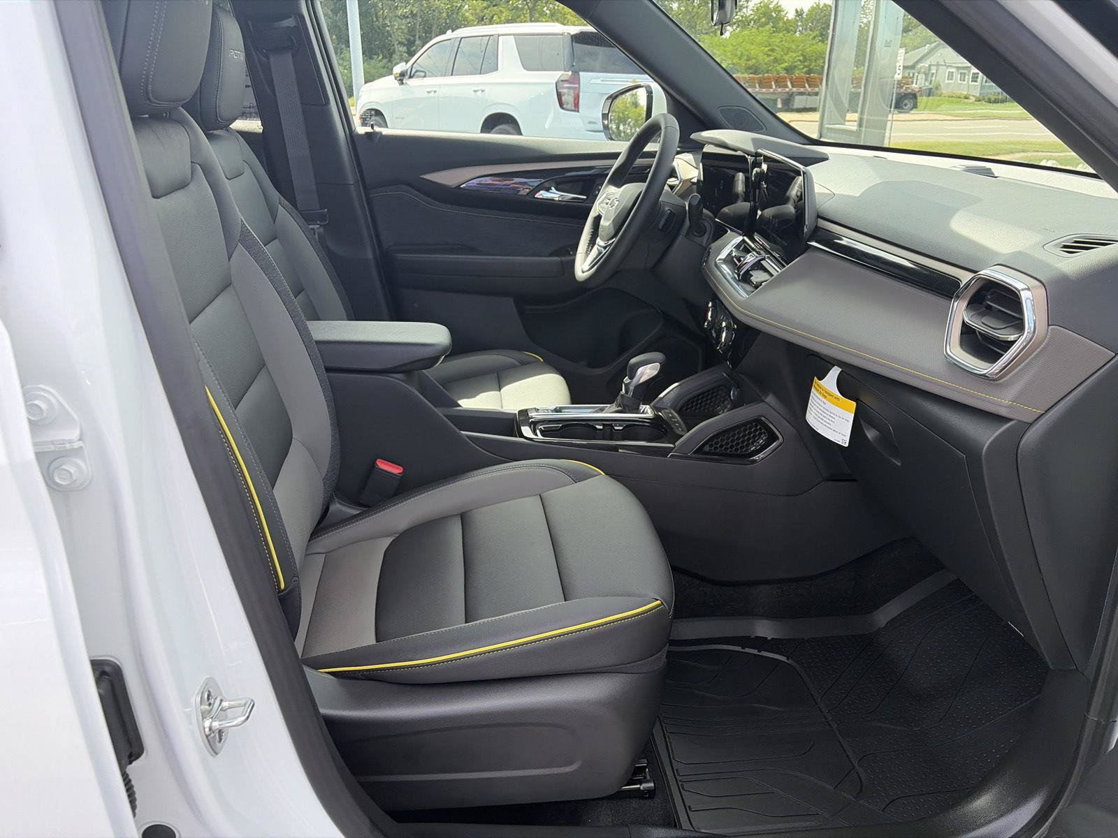 New 2026 Chevrolet TrailBlazer ACTIV w/ Driver Confidence Package AWD/4WD image 13