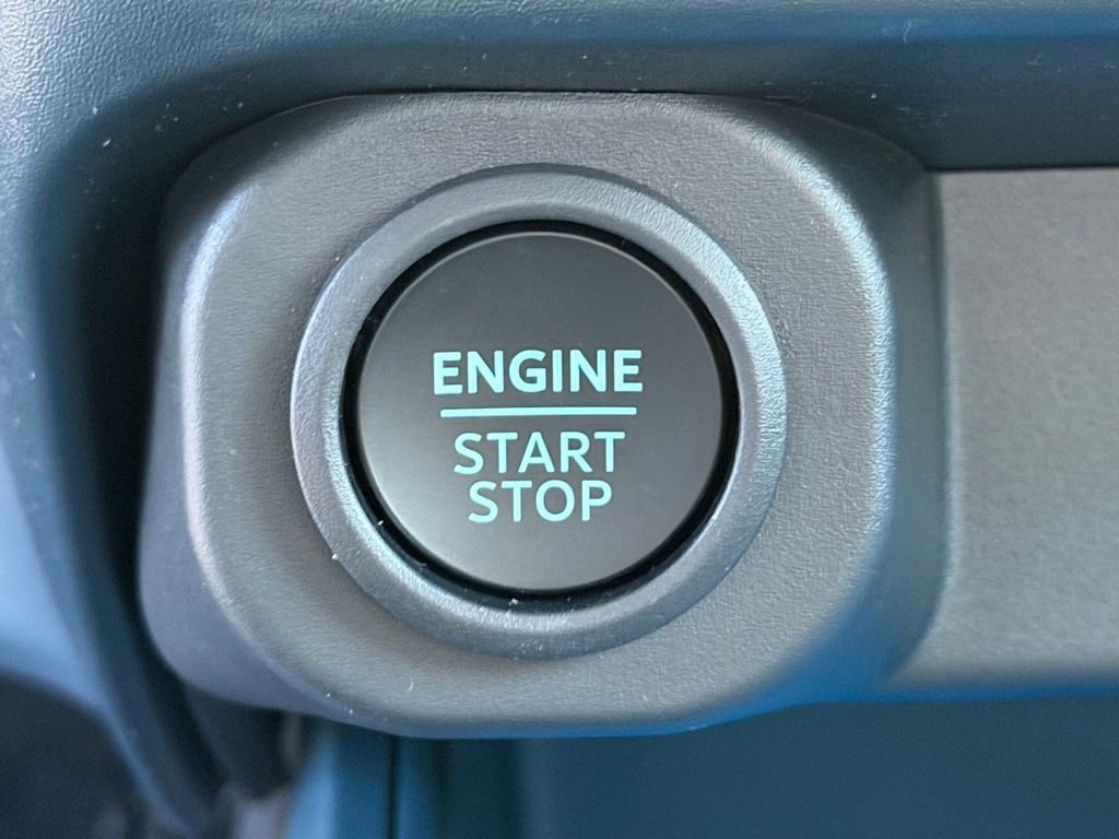 New 2026 Ford Maverick XLT w/ Equipment Group 301A AWD/4WD image 9