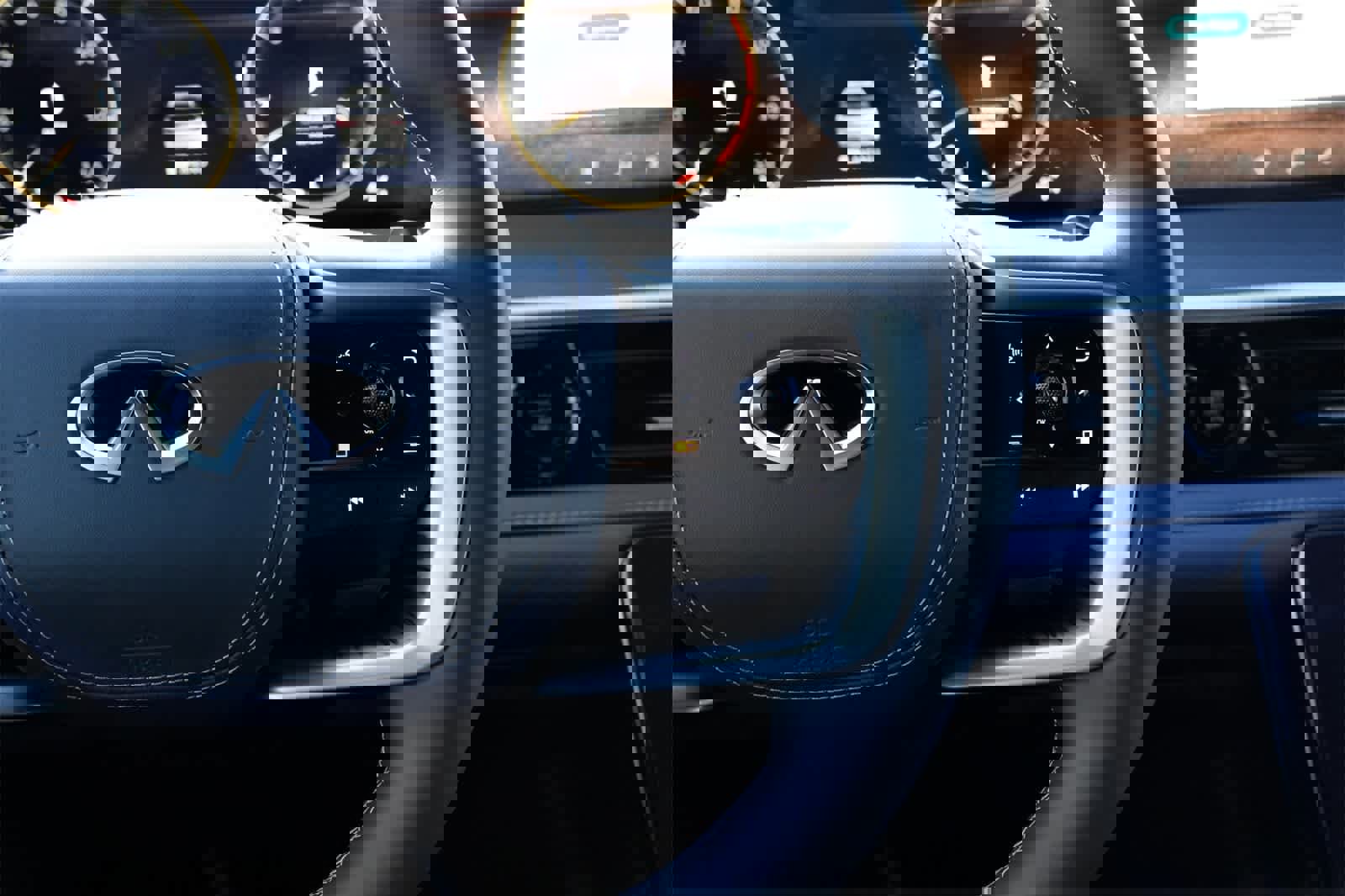 New 2026 INFINITI QX80 4WD image 11