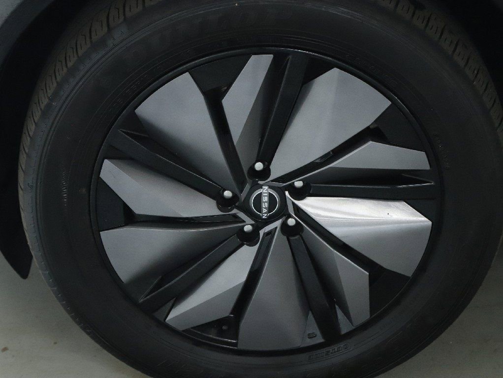 Certified 2024 Nissan Ariya EVOLVE+ e-4ORCE image 41