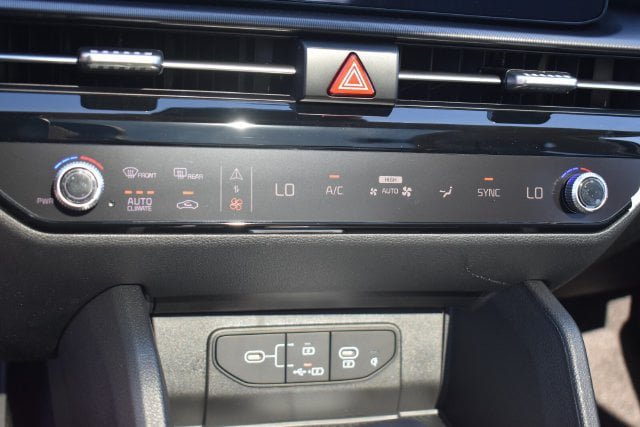 New 2027 Kia Sportage EX FWD image 30